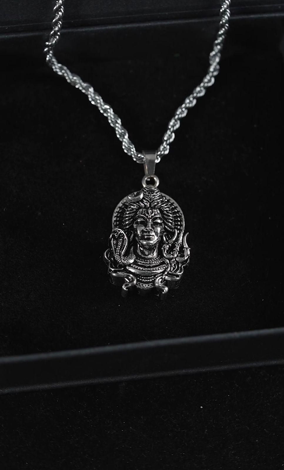 Shiv Pendant with Chain